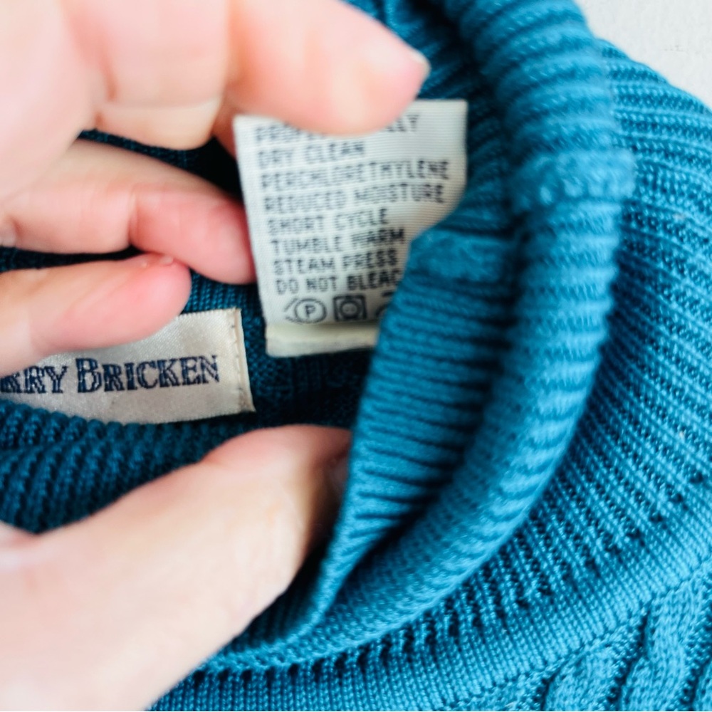 Barrie Bricken Elegant Teal Women's Turtleneck Sweater 100% Silk XL NWOT - Picture 8 of 8